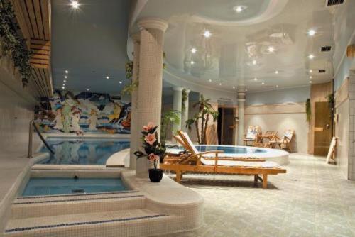 Hozam Wellness Es Apartman Сольнок Екстер'єр фото